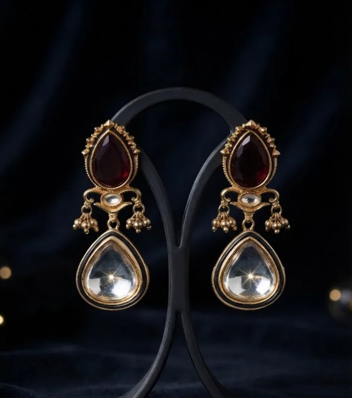 Kundan Teardrop Drop Earrings