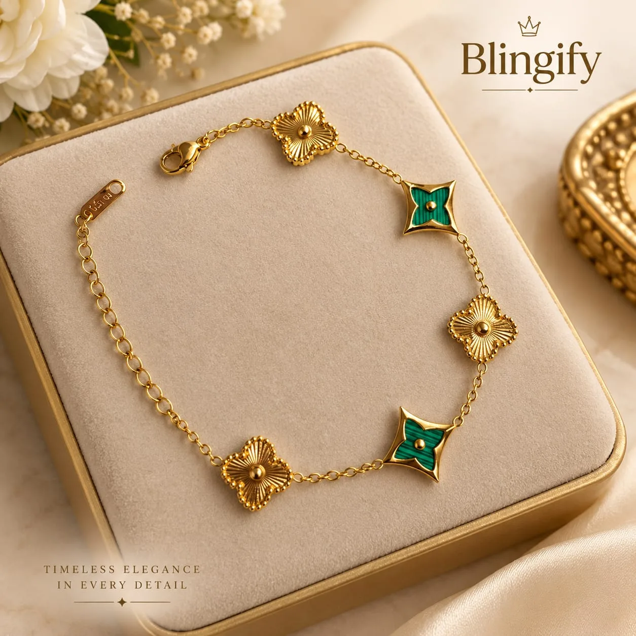 Malachite Clover Charm Bracelet — 18K Gold Finish
