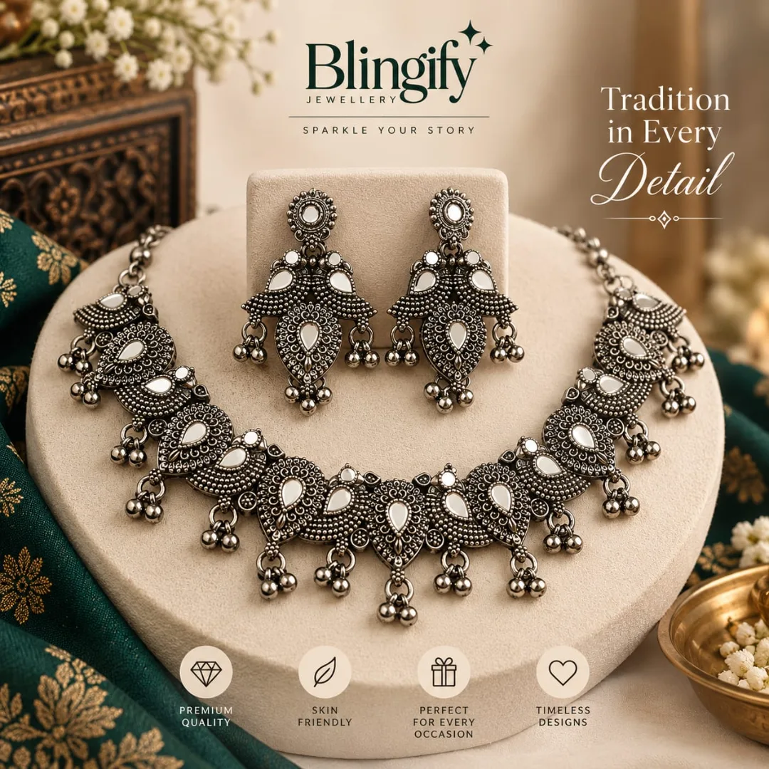 Meherbaan Multicolour Kite Necklace Set